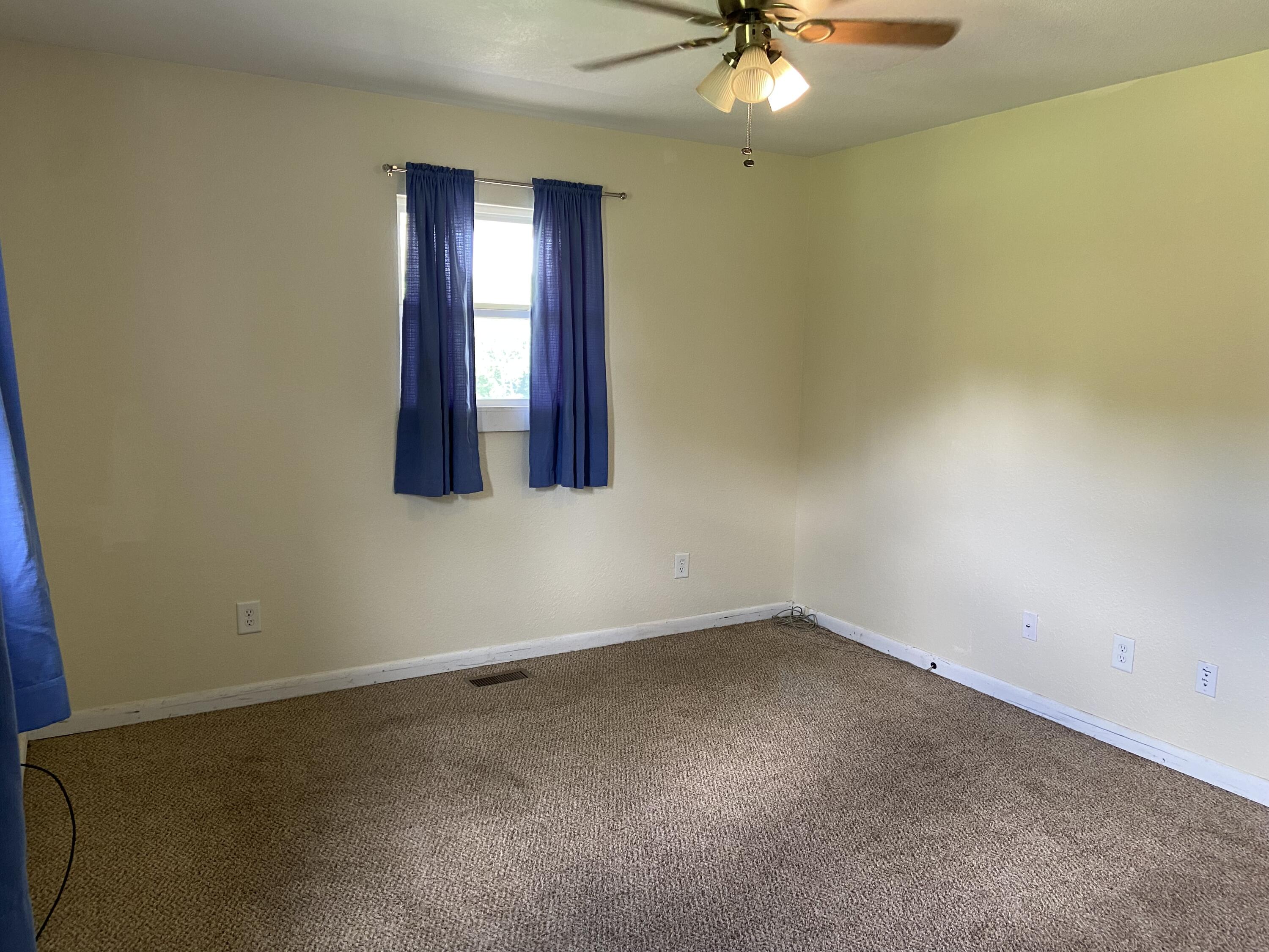 350 Sievers Road Pikeville, TN 37367 - Photo 20 of 29 IMG_4278