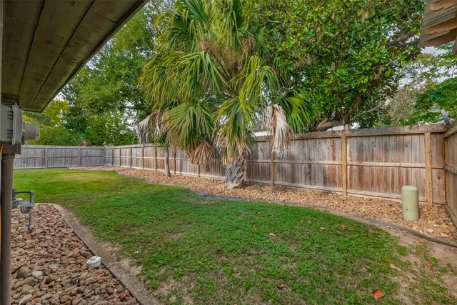 $350,000 | 4215 Long Grove Drive, Seabrook, TX 77586