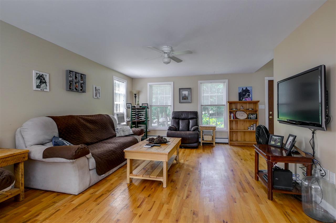 73 Ridge Road Deerfield, NH 03037 - Photo 13 of 40