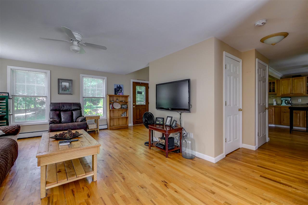 73 Ridge Road Deerfield, NH 03037 - Photo 16 of 40