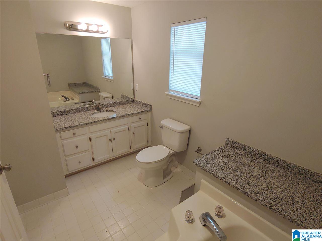 1109 Independence Drive Alabaster, AL 35007 - Photo 25 of 34