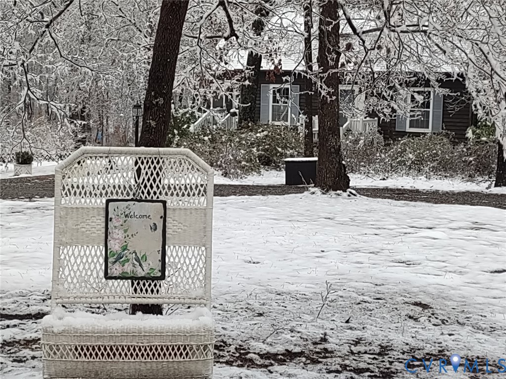 11766 Five Forks Road Farmville, VA 23901 - Photo 48 of 50 a sign on the side of the road