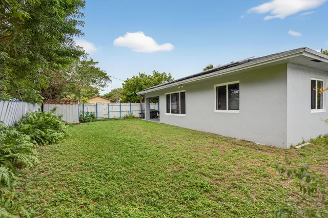 $486,000 | 2636 Northwest 9th Court, Pompano Beach, FL 33069