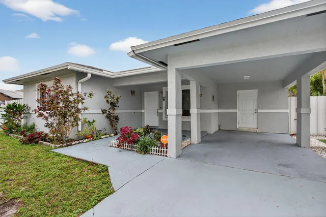 $486,000 | 2636 Northwest 9th Court, Pompano Beach, FL 33069