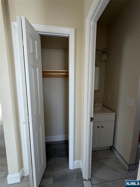 172 Humboldt Street East Rutherford, NJ 07073 - Photo 11 of 15