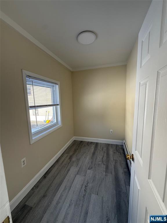 172 Humboldt Street East Rutherford, NJ 07073 - Photo 4 of 15