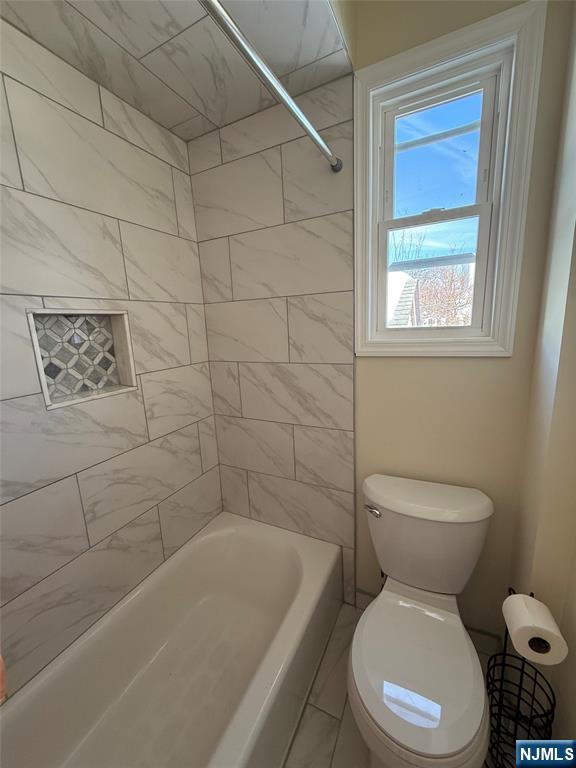 172 Humboldt Street East Rutherford, NJ 07073 - Photo 10 of 15