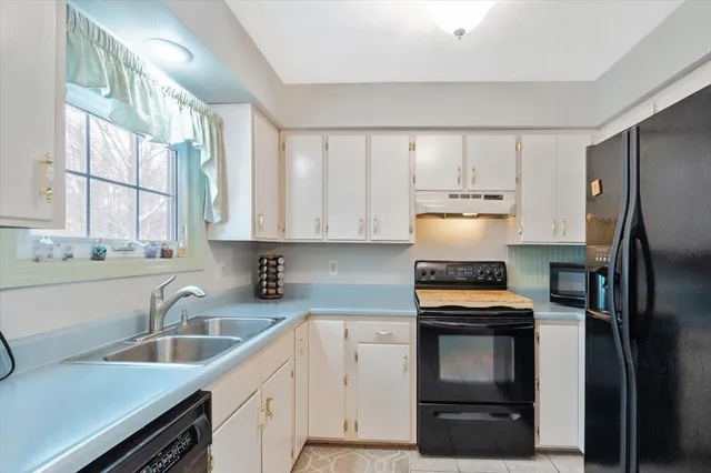 $445,500 | 21 Kim Lane, Milton, VT 05468