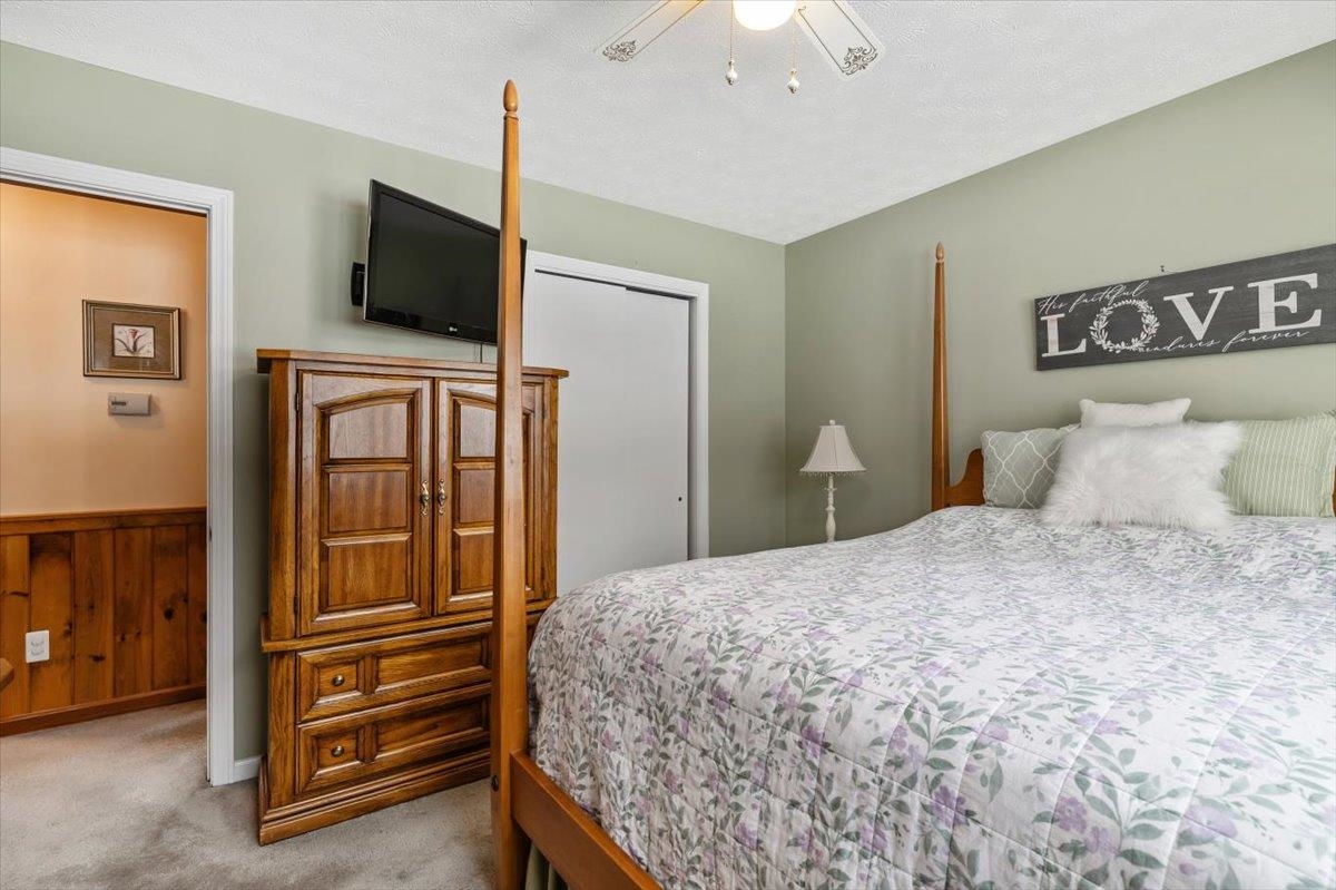 21 Kim Lane Milton, VT 05468 - Photo 18 of 25