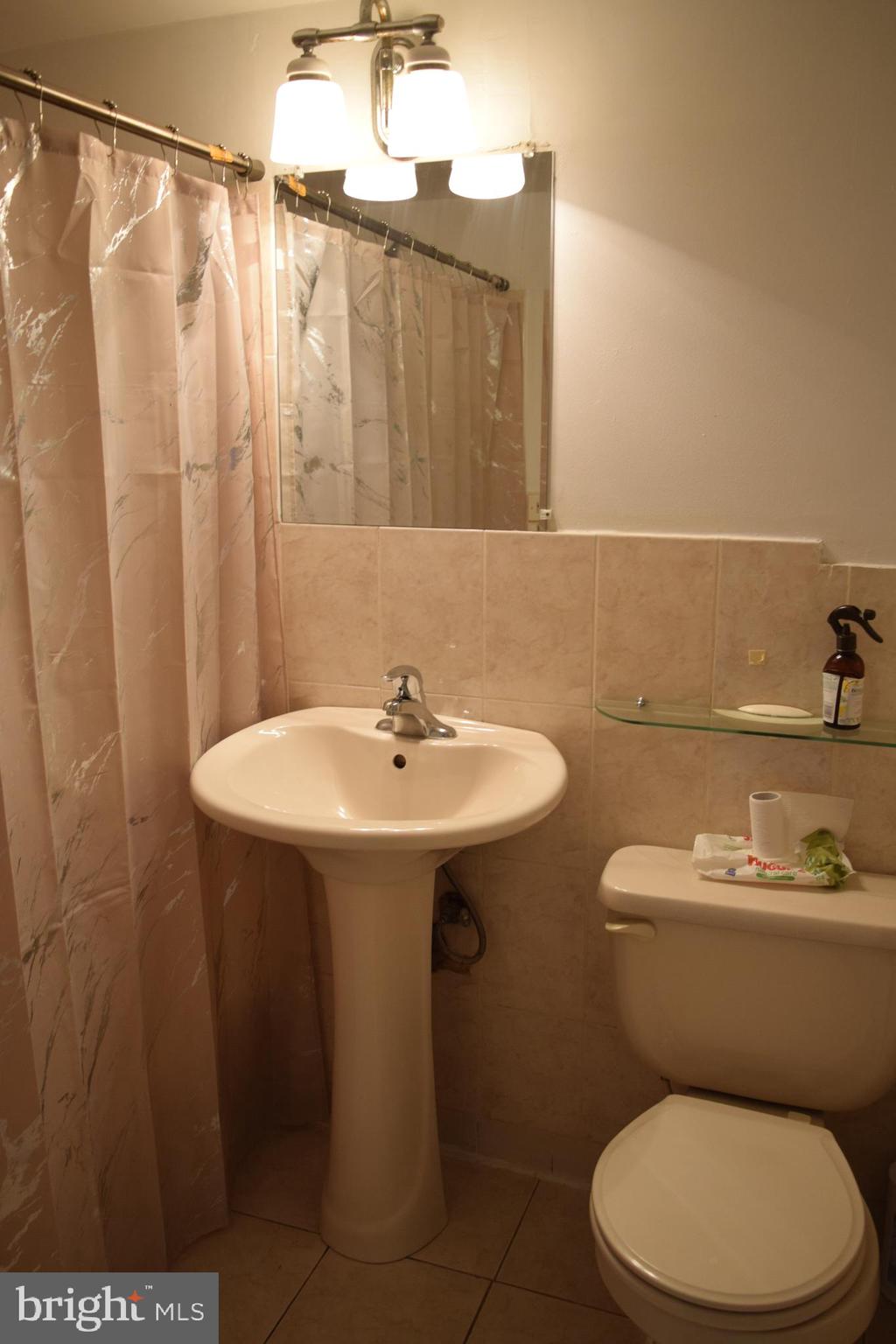 3813 Swann Road, Unit 101 Suitland, MD 20746 - Photo 14 of 14 Bathroom