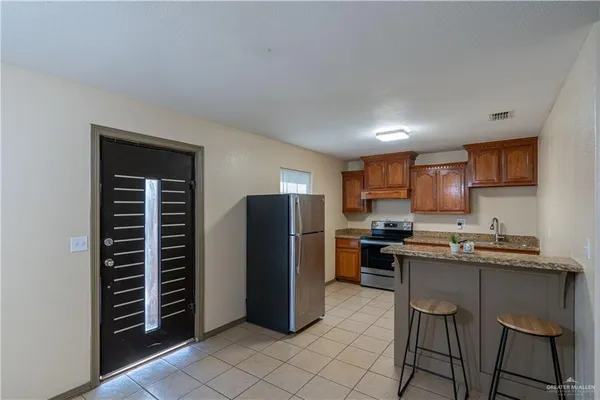 $720 | 17002 Queen Palm Drive, Unit A, Penitas, TX 78576