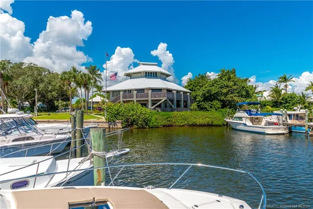 $3,500 | 4095 Southeast Centerboard Lane, Unit 6B, Stuart, FL 34997