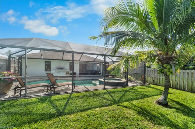 a view of park with tree s