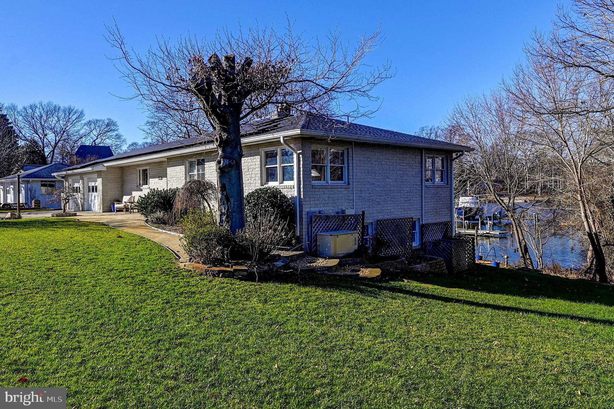 1874 Burley Road Annapolis, MD 21409 - Photo 52 of 85 Side view of the front yard.