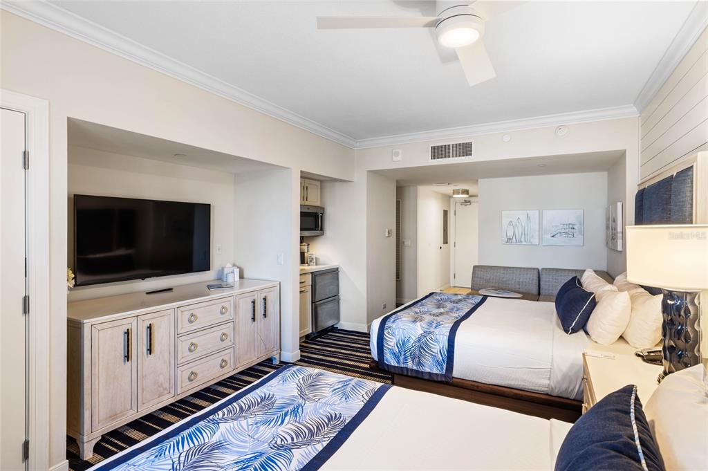 210 Sands Point Road, Unit 2101 Longboat Key, FL 34228 - Photo 28 of 51