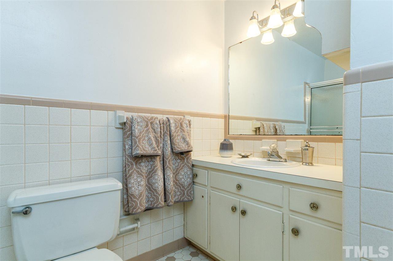2108 Myron Drive Raleigh, NC 27607 - Photo 14 of 30
