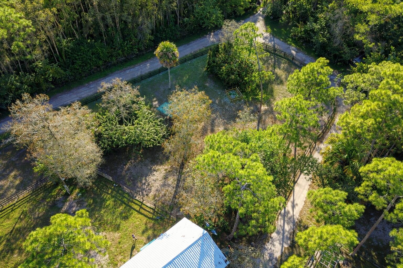 2141 B Road, Unit STALLS Loxahatchee Groves, FL 33470 - Photo 12 of 13 paddock view