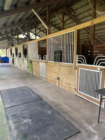 $1,200 | 2141 B Road, Unit STALLS, Loxahatchee Groves, FL 33470