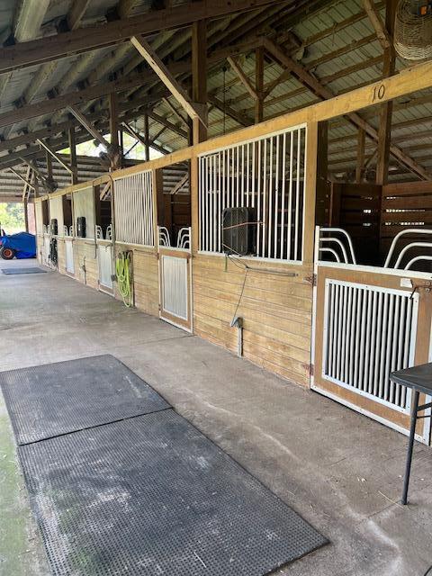 2141 B Road, Unit STALLS Loxahatchee Groves, FL 33470 - Photo 4 of 13 IMG_1454