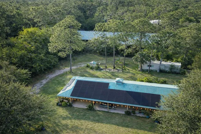 $1,200 | 2141 B Road, Unit STALLS, Loxahatchee Groves, FL 33470