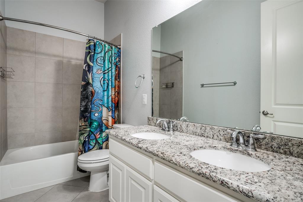 2348 Mare Road Carrollton, TX 75010 - Photo 14 of 21