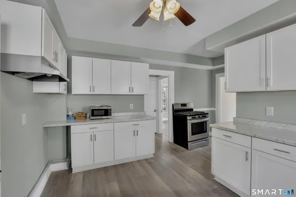 $1,900 | 23 Day Street, Unit 3, New Britain, CT 06051