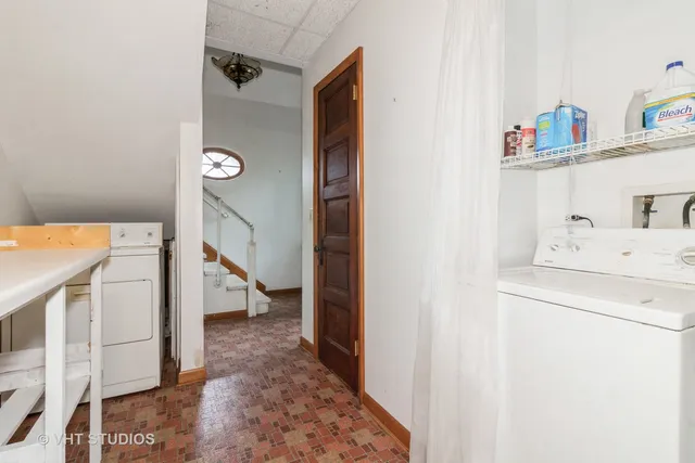 $449,999 | 300 North River Road, Naperville, IL 60540