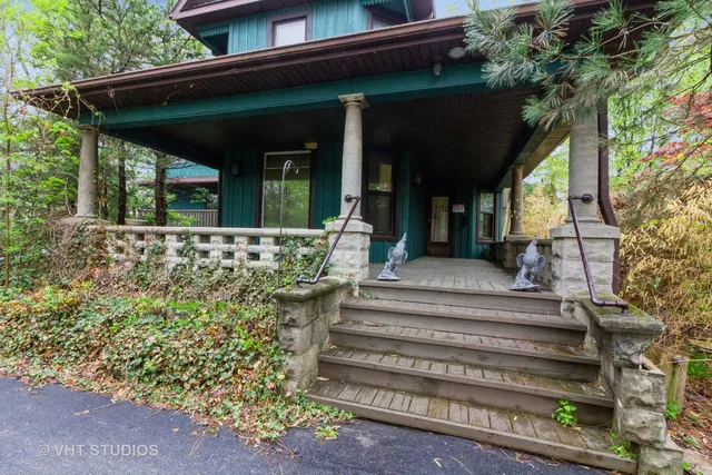 $449,999 | 300 North River Road, Naperville, IL 60540