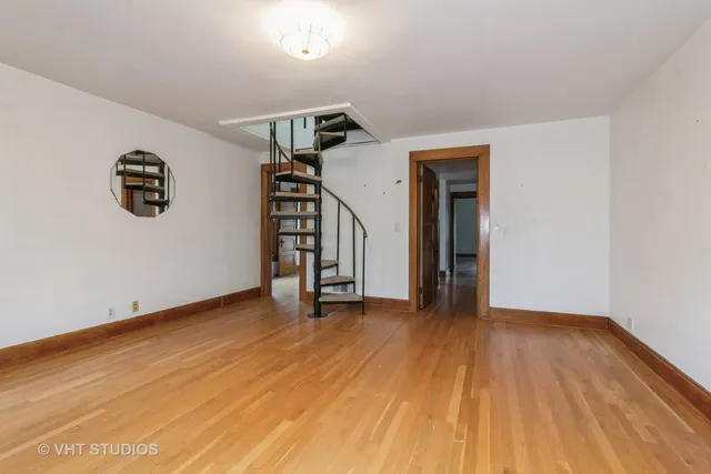 $449,999 | 300 North River Road, Naperville, IL 60540