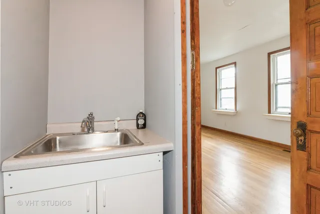 $449,999 | 300 North River Road, Naperville, IL 60540