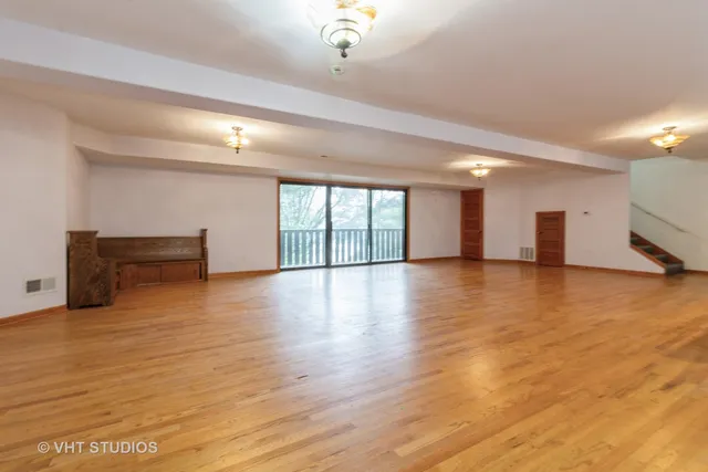 $449,999 | 300 North River Road, Naperville, IL 60540