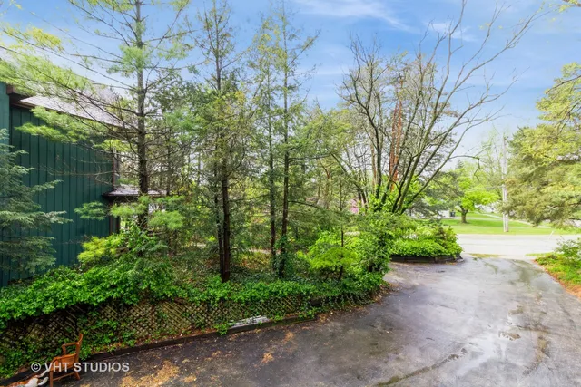 $449,999 | 300 North River Road, Naperville, IL 60540