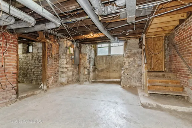 $449,999 | 300 North River Road, Naperville, IL 60540