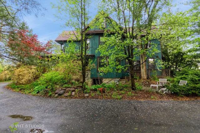 $449,999 | 300 North River Road, Naperville, IL 60540