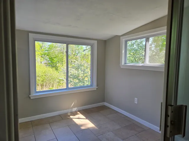 $2,200 | 190 Short Beach Road, Branford, CT 06405