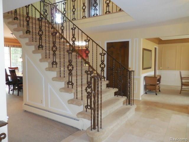 25551 Wykeshire Road Farmington Hills, MI 48336 - Photo 16 of 46