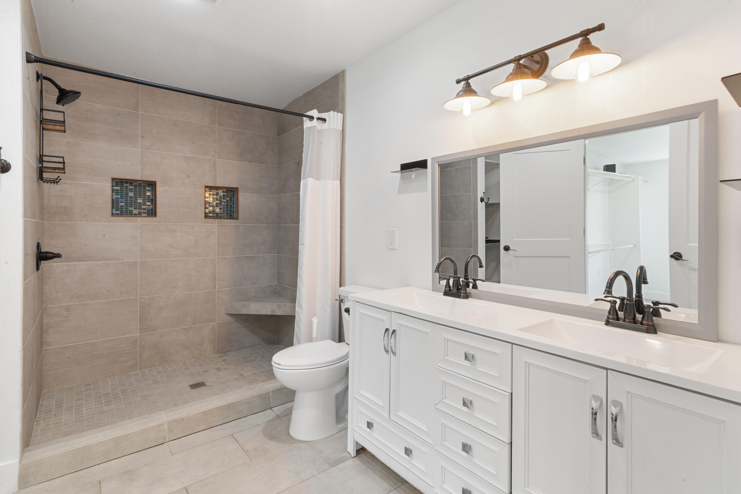 6750 Walters Road Clarkston, MI 48346 - Photo 17 of 25 17