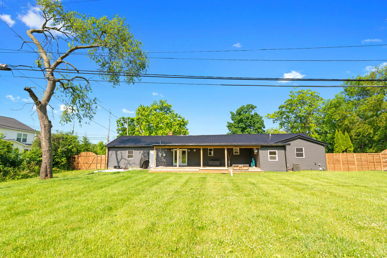 6750 Walters Road Clarkston, MI 48346 - Photo 21 of 25 21