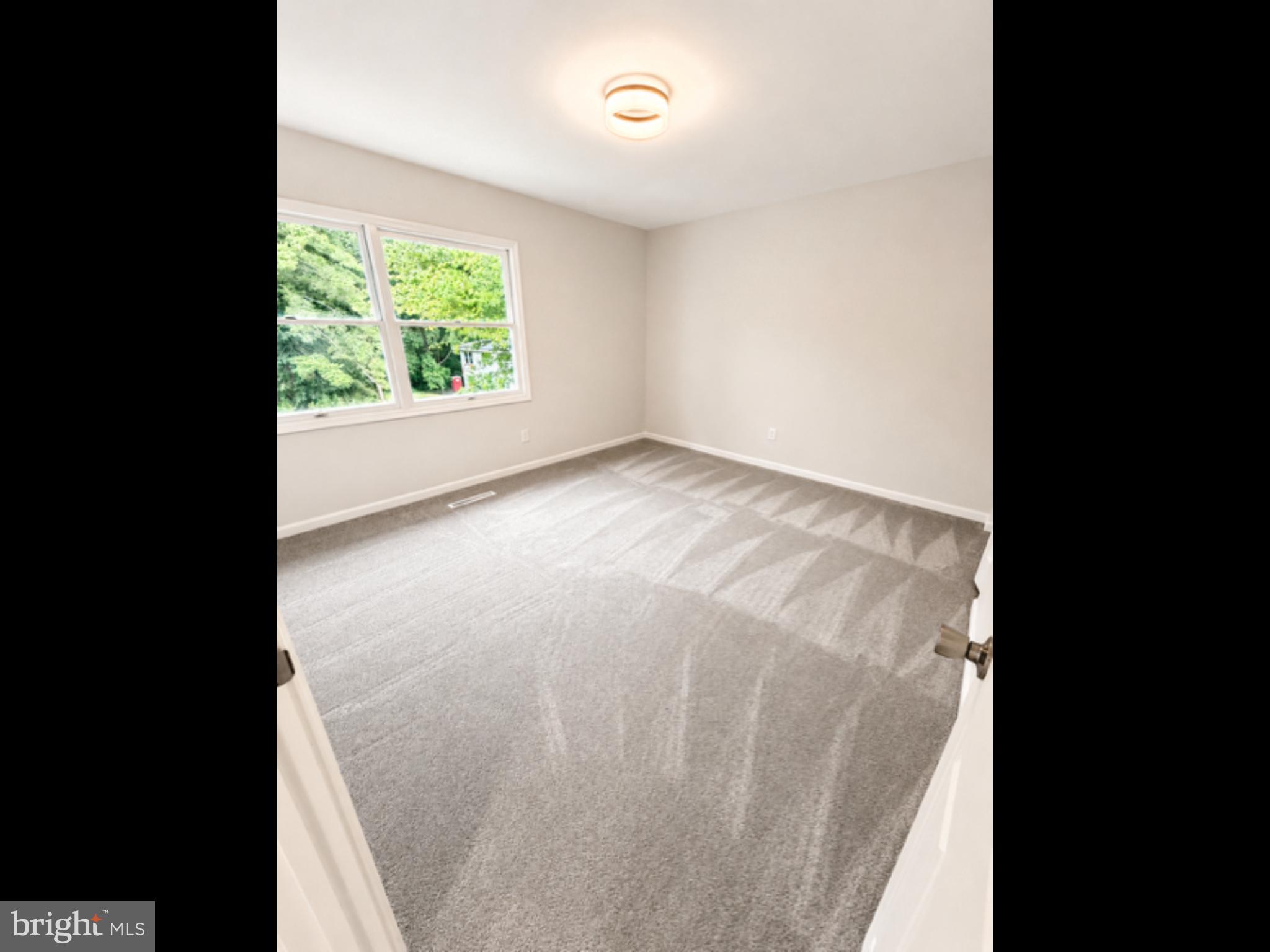 6713 Glen Albin Road La Plata, MD 20646 - Photo 13 of 14 bedroom 1