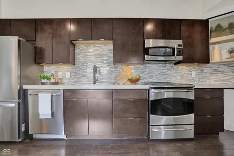 $268,000 | 825 North Delaware Street, Unit 4B, Indianapolis, IN 46204