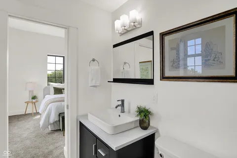 $268,000 | 825 North Delaware Street, Unit 4B, Indianapolis, IN 46204