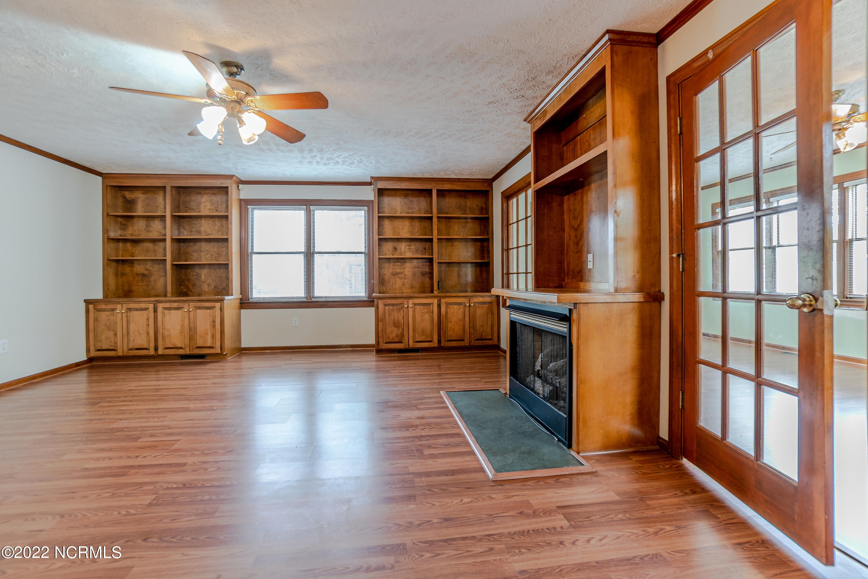 425 Rivage Promenade, Unit PROMENADE Wilmington, NC 28412 - Photo 6 of 29 VID05721-HDR