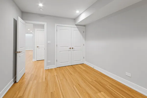 $3,905 | 1349 North Noble Street, Unit 1, Chicago, IL 60642