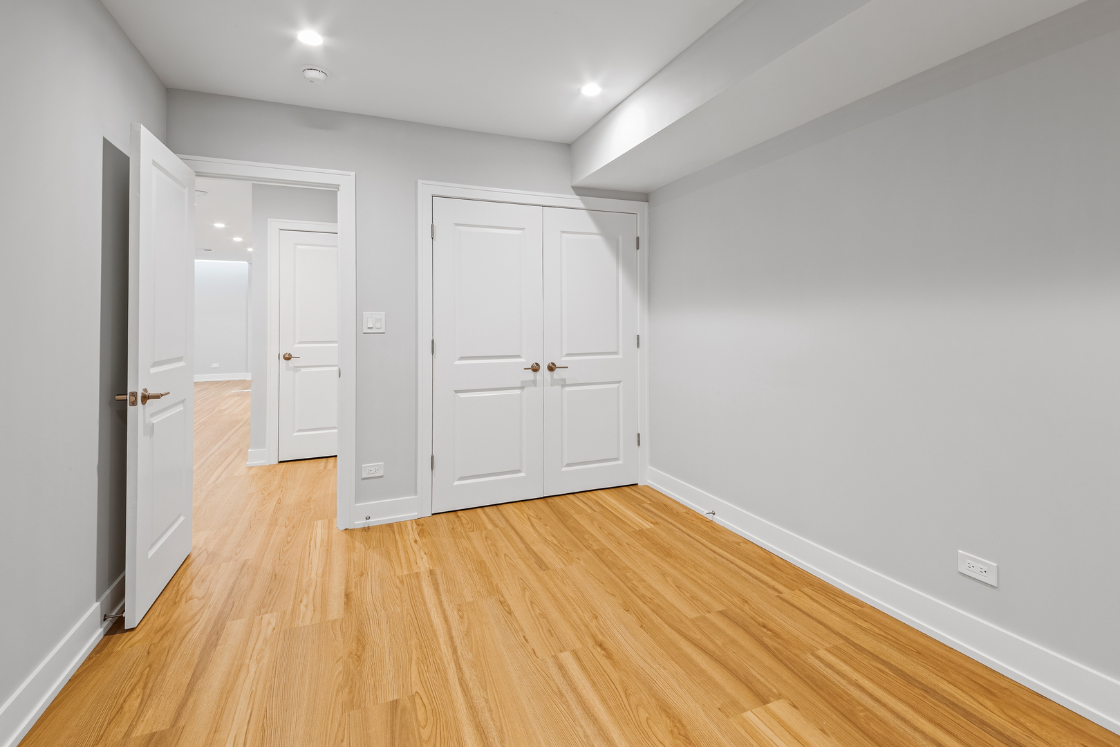 1349 North Noble Street, Unit 1 Chicago, IL 60642 - Photo 16 of 22