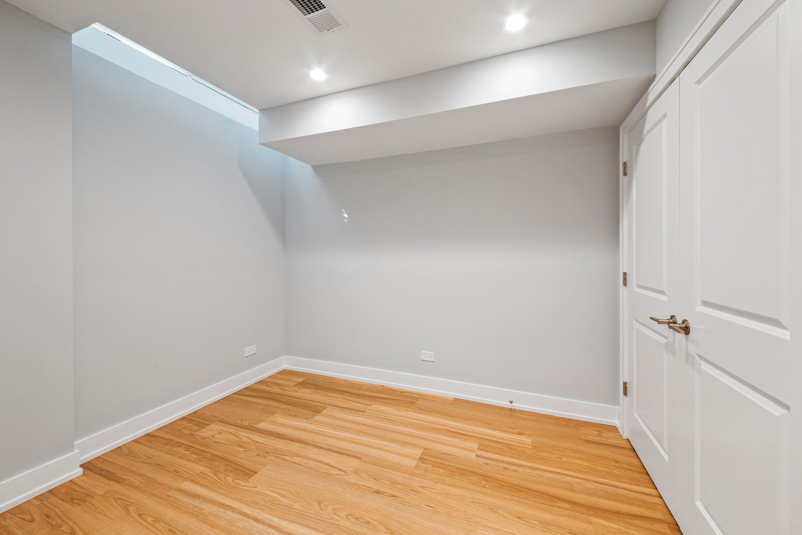 1349 North Noble Street, Unit 1 Chicago, IL 60642 - Photo 18 of 22