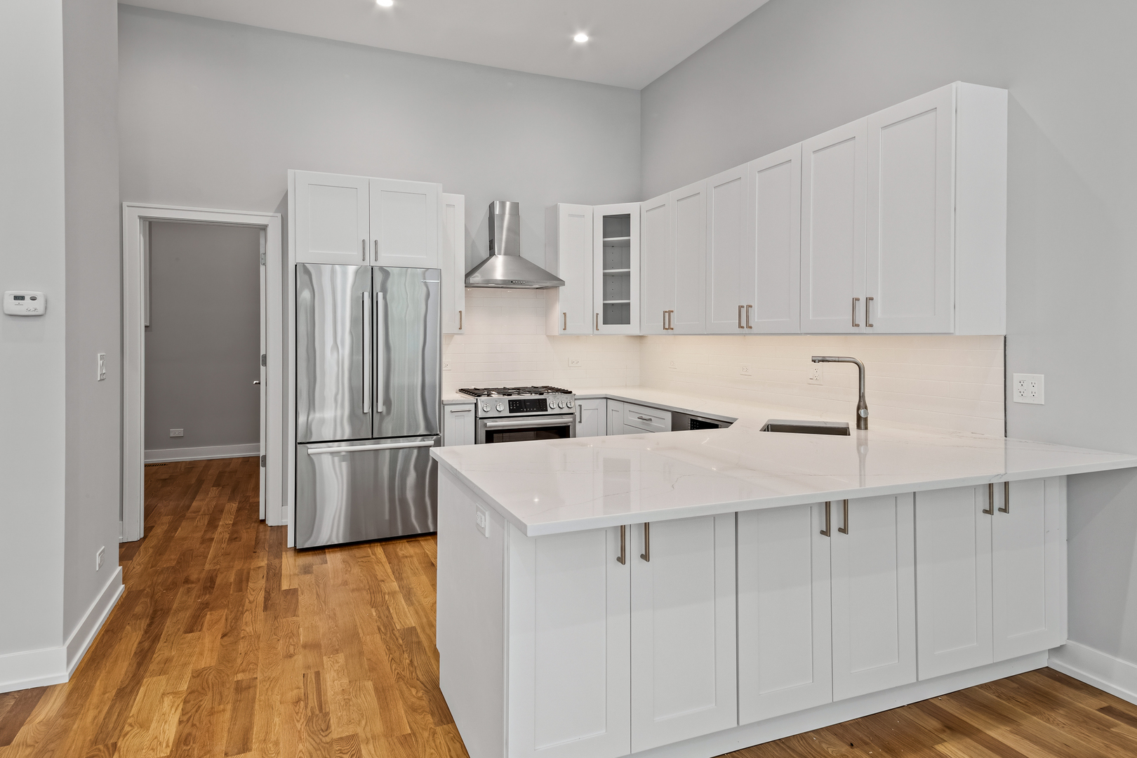 1349 North Noble Street, Unit 1 Chicago, IL 60642 - Photo 3 of 22