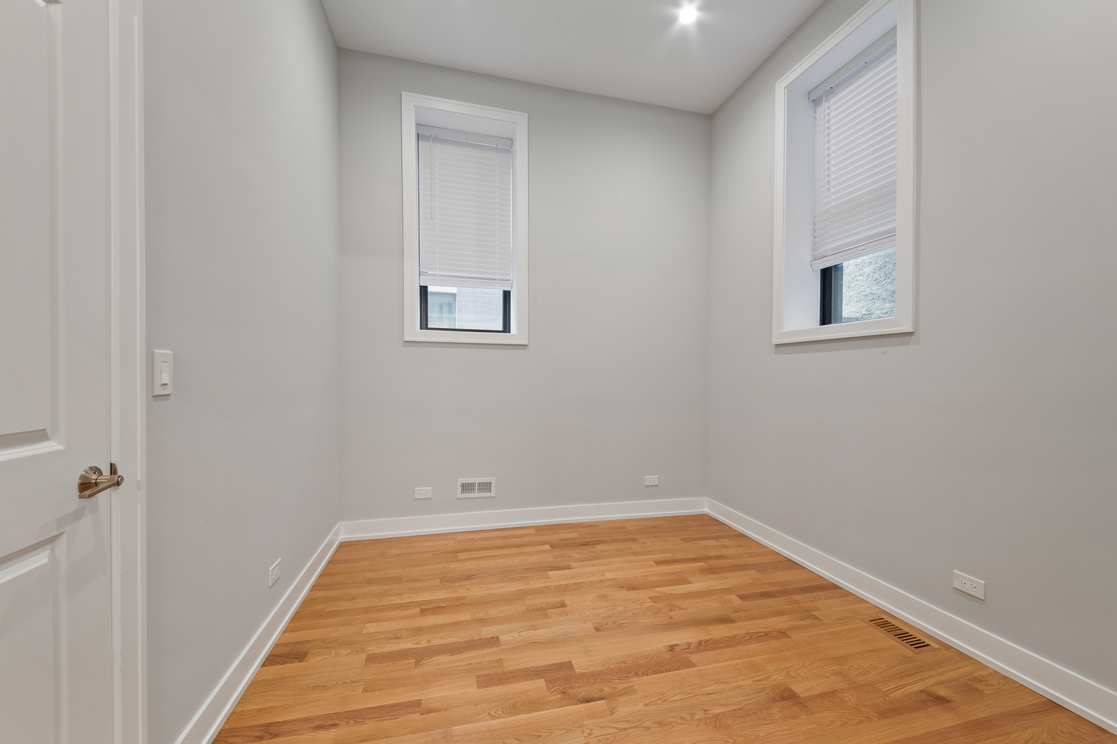 1349 North Noble Street, Unit 1 Chicago, IL 60642 - Photo 9 of 22