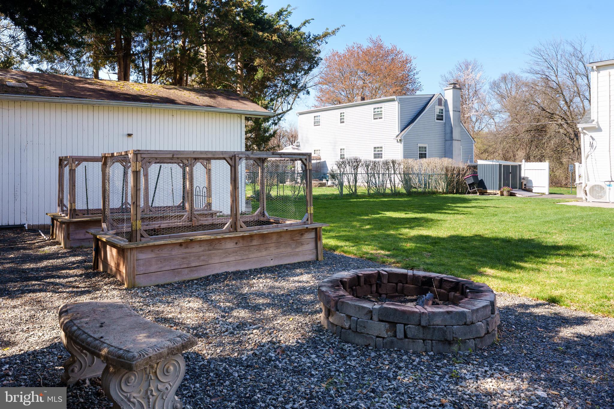 216 Rutgers Avenue Hamilton, NJ 08619 - Photo 5 of 27