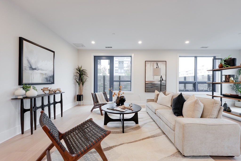 62 Foundry Street, Unit 402 Wakefield, MA 01880 - Photo 8 of 18