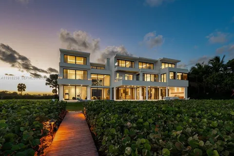 $59,950,000 | 1107 Hillsboro Mile, Hillsboro Beach, FL 33062